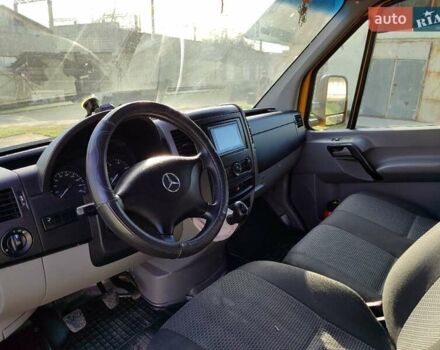Жовтий Мерседес Sprinter, об'ємом двигуна 2.99 л та пробігом 432 тис. км за 16800 $, фото 35 на Automoto.ua