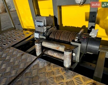 Жовтий Мерседес Sprinter, об'ємом двигуна 2.99 л та пробігом 432 тис. км за 16800 $, фото 13 на Automoto.ua