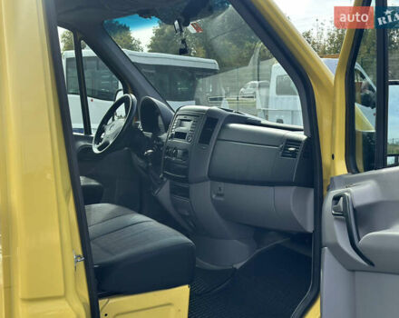 Жовтий Мерседес Sprinter, об'ємом двигуна 2.14 л та пробігом 675 тис. км за 18900 $, фото 20 на Automoto.ua