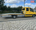Желтый Мерседес Sprinter, объемом двигателя 2.99 л и пробегом 450 тыс. км за 30000 $, фото 3 на Automoto.ua
