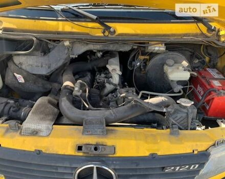 Жовтий Мерседес Sprinter, об'ємом двигуна 2.87 л та пробігом 400 тис. км за 8700 $, фото 10 на Automoto.ua