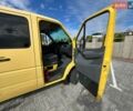 Желтый Мерседес Sprinter, объемом двигателя 2.15 л и пробегом 296 тыс. км за 11000 $, фото 11 на Automoto.ua