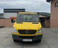 Желтый Мерседес Sprinter, объемом двигателя 3 л и пробегом 326 тыс. км за 25500 $, фото 1 на Automoto.ua
