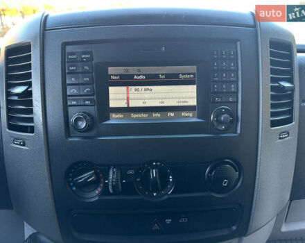 Мерседес Sprinter 2013 в Белой Церкве на Automoto.ua Желтый Мерседес Sprinter, объемом двигателя 2.2 л и пробегом 329 тыс. км за 17500 $, фото 22 на Automoto.ua