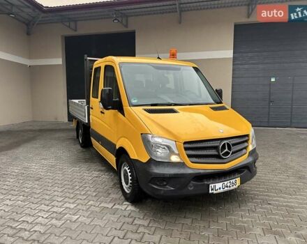 Желтый Мерседес Sprinter, объемом двигателя 2.2 л и пробегом 264 тыс. км за 16500 $, фото 10 на Automoto.ua
