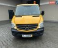 Желтый Мерседес Sprinter, объемом двигателя 2.2 л и пробегом 264 тыс. км за 16500 $, фото 3 на Automoto.ua