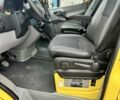 Желтый Мерседес Sprinter, объемом двигателя 2.2 л и пробегом 197 тыс. км за 25900 $, фото 8 на Automoto.ua