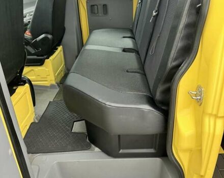 Желтый Мерседес Sprinter, объемом двигателя 2.2 л и пробегом 197 тыс. км за 25900 $, фото 7 на Automoto.ua