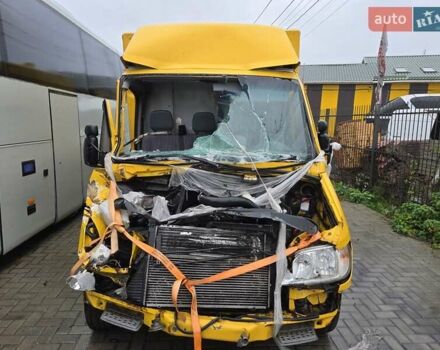 Жовтий Мерседес Sprinter, об'ємом двигуна 2.15 л та пробігом 450 тис. км за 4000 $, фото 2 на Automoto.ua