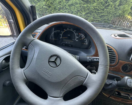 Желтый Мерседес Sprinter, объемом двигателя 2.3 л и пробегом 158 тыс. км за 42000 $, фото 60 на Automoto.ua