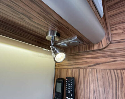 Желтый Мерседес Sprinter, объемом двигателя 2.3 л и пробегом 158 тыс. км за 42000 $, фото 31 на Automoto.ua