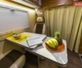 Желтый Мерседес Sprinter, объемом двигателя 2.2 л и пробегом 164 тыс. км за 35000 $, фото 9 на Automoto.ua