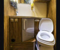 Желтый Мерседес Sprinter, объемом двигателя 2.15 л и пробегом 160 тыс. км за 35000 $, фото 14 на Automoto.ua