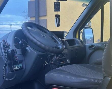 Жовтий Мерседес Sprinter, об'ємом двигуна 2.69 л та пробігом 596 тис. км за 11500 $, фото 4 на Automoto.ua
