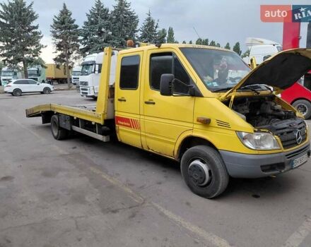 Желтый Мерседес Sprinter, объемом двигателя 27 л и пробегом 400 тыс. км за 17500 $, фото 7 на Automoto.ua