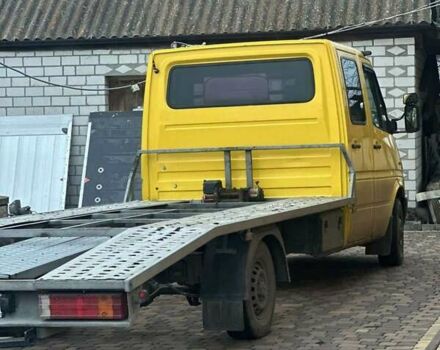 Жовтий Мерседес Sprinter, об'ємом двигуна 2.69 л та пробігом 596 тис. км за 11500 $, фото 11 на Automoto.ua
