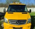 Желтый Мерседес Sprinter, объемом двигателя 2.99 л и пробегом 432 тыс. км за 20900 $, фото 2 на Automoto.ua
