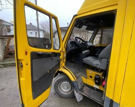 Жовтий Мерседес Sprinter, об'ємом двигуна 2.3 л та пробігом 399 тис. км за 3300 $, фото 10 на Automoto.ua