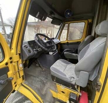 Жовтий Мерседес Sprinter, об'ємом двигуна 2.3 л та пробігом 399 тис. км за 3300 $, фото 11 на Automoto.ua