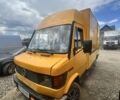 Жовтий Мерседес Sprinter, об'ємом двигуна 2.3 л та пробігом 613 тис. км за 3600 $, фото 1 на Automoto.ua