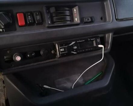 Жовтий Мерседес Sprinter, об'ємом двигуна 0 л та пробігом 720 тис. км за 2300 $, фото 10 на Automoto.ua