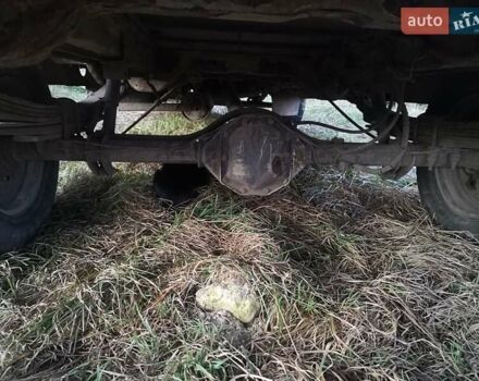 Жовтий Мерседес Sprinter, об'ємом двигуна 0 л та пробігом 720 тис. км за 2300 $, фото 7 на Automoto.ua