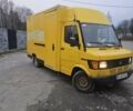 Жовтий Мерседес Sprinter, об'ємом двигуна 2.3 л та пробігом 300 тис. км за 2000 $, фото 5 на Automoto.ua
