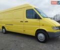 Желтый Мерседес Sprinter, объемом двигателя 2.87 л и пробегом 560 тыс. км за 8999 $, фото 4 на Automoto.ua