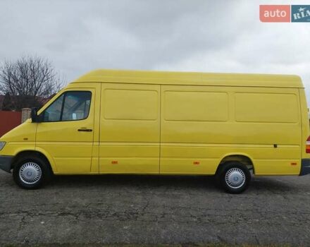 Желтый Мерседес Sprinter, объемом двигателя 2.87 л и пробегом 560 тыс. км за 8999 $, фото 18 на Automoto.ua