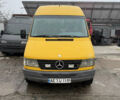 Желтый Мерседес Sprinter, объемом двигателя 3 л и пробегом 100 тыс. км за 4000 $, фото 5 на Automoto.ua