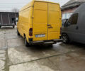 Желтый Мерседес Sprinter, объемом двигателя 3 л и пробегом 100 тыс. км за 4000 $, фото 1 на Automoto.ua