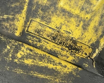 Желтый Мерседес Sprinter, объемом двигателя 2.1 л и пробегом 777 тыс. км за 1500 $, фото 1 на Automoto.ua