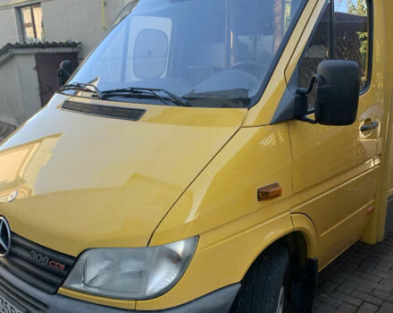 Жовтий Мерседес Sprinter, об'ємом двигуна 0 л та пробігом 141 тис. км за 13700 $, фото 1 на Automoto.ua