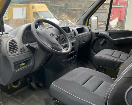 Жовтий Мерседес Sprinter, об'ємом двигуна 2.15 л та пробігом 150 тис. км за 8900 $, фото 7 на Automoto.ua
