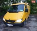 Желтый Мерседес Sprinter, объемом двигателя 2.2 л и пробегом 852 тыс. км за 3999 $, фото 1 на Automoto.ua