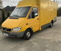 Желтый Мерседес Sprinter, объемом двигателя 2.15 л и пробегом 900 тыс. км за 4600 $, фото 1 на Automoto.ua