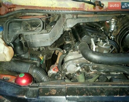 Желтый Мерседес Sprinter, объемом двигателя 2.2 л и пробегом 100 тыс. км за 9000 $, фото 13 на Automoto.ua