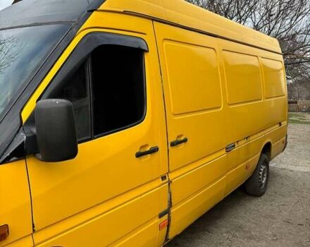 Жовтий Мерседес Sprinter, об'ємом двигуна 2.15 л та пробігом 746 тис. км за 6000 $, фото 3 на Automoto.ua