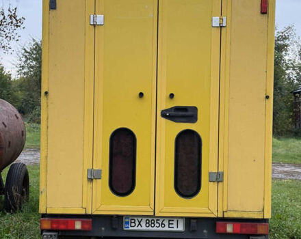 Жовтий Мерседес Sprinter, об'ємом двигуна 2.15 л та пробігом 500 тис. км за 8900 $, фото 2 на Automoto.ua