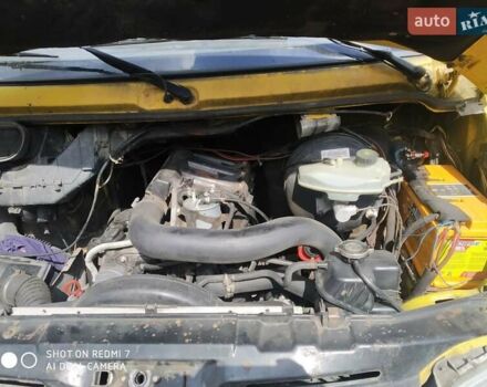 Жовтий Мерседес Sprinter, об'ємом двигуна 2.15 л та пробігом 412 тис. км за 6000 $, фото 4 на Automoto.ua