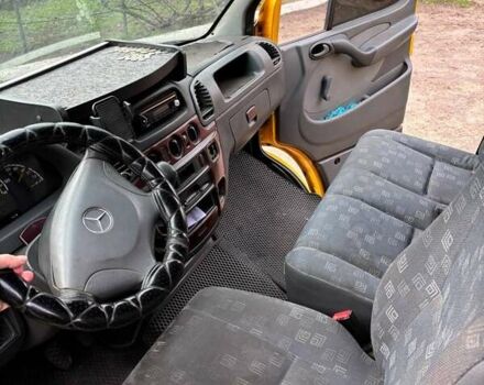 Жовтий Мерседес Sprinter, об'ємом двигуна 2.15 л та пробігом 746 тис. км за 6000 $, фото 10 на Automoto.ua