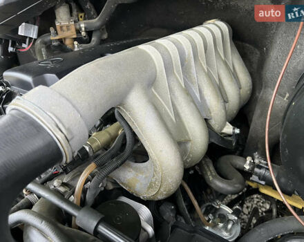 Желтый Мерседес Sprinter, объемом двигателя 2.7 л и пробегом 370 тыс. км за 10700 $, фото 53 на Automoto.ua