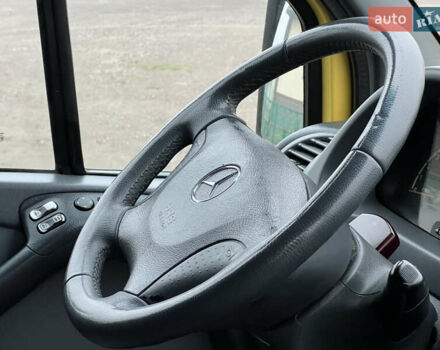 Желтый Мерседес Sprinter, объемом двигателя 2.7 л и пробегом 370 тыс. км за 10700 $, фото 29 на Automoto.ua