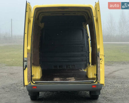 Желтый Мерседес Sprinter, объемом двигателя 2.7 л и пробегом 370 тыс. км за 10700 $, фото 34 на Automoto.ua