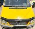 Желтый Мерседес Sprinter, объемом двигателя 2.15 л и пробегом 410 тыс. км за 7550 $, фото 1 на Automoto.ua