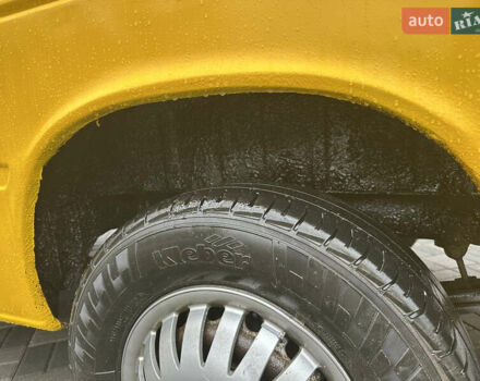Желтый Мерседес Sprinter, объемом двигателя 2.15 л и пробегом 555 тыс. км за 8000 $, фото 7 на Automoto.ua