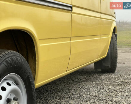 Желтый Мерседес Sprinter, объемом двигателя 2.7 л и пробегом 370 тыс. км за 10700 $, фото 50 на Automoto.ua