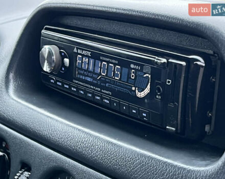 Желтый Мерседес Sprinter, объемом двигателя 2.7 л и пробегом 370 тыс. км за 10700 $, фото 41 на Automoto.ua