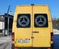 Желтый Мерседес Sprinter, объемом двигателя 2.7 л и пробегом 540 тыс. км за 6800 $, фото 3 на Automoto.ua