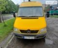 Жовтий Мерседес Sprinter, об'ємом двигуна 2.15 л та пробігом 420 тис. км за 7500 $, фото 2 на Automoto.ua